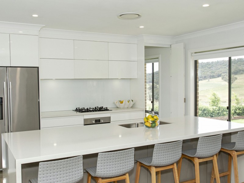 30 Dananbilla Drive, Young NSW 2594