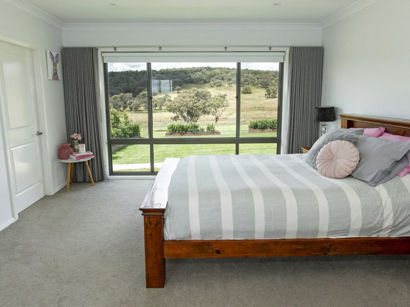 30 Dananbilla Drive, Young NSW 2594