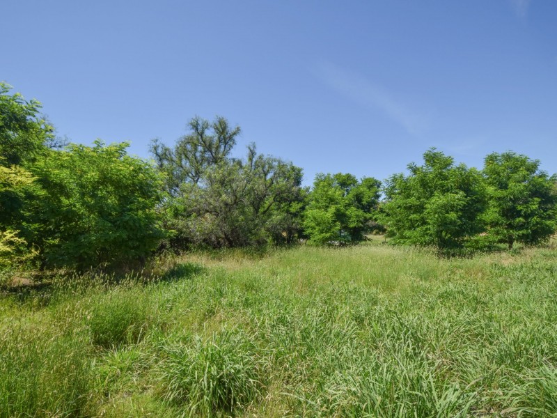 2605 Olympic Highway North, Young NSW 2594