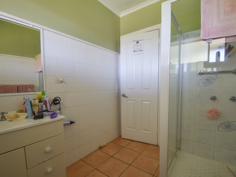 3 Milong Street, Young NSW 2594