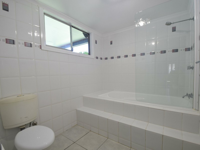 31 Templemore Street, Young NSW 2594