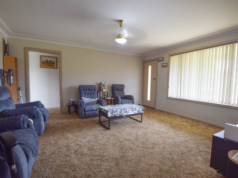 52 Brock Street, Young NSW 2594