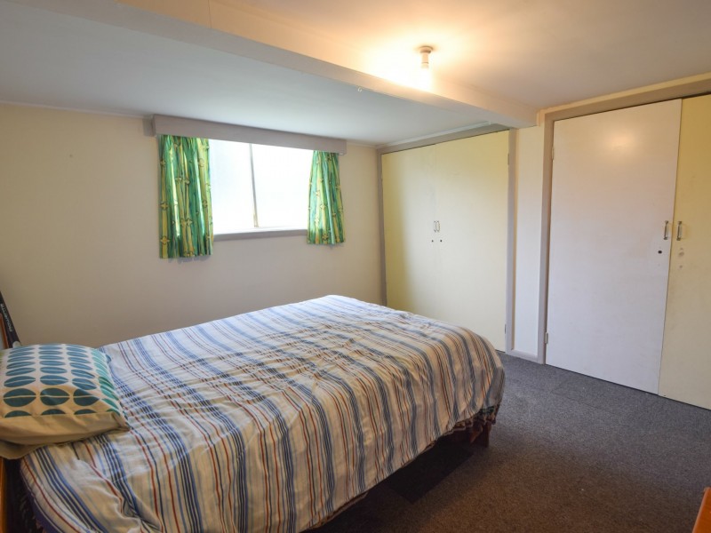 52 Brock Street, Young NSW 2594
