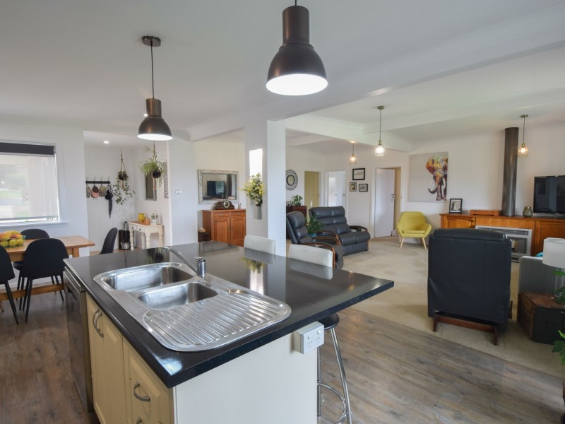 7 Watson Street, Young NSW 2594