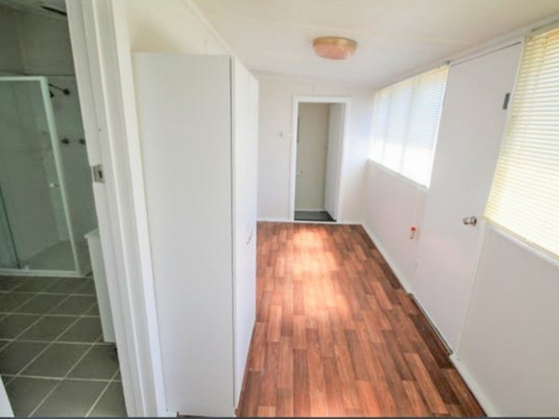 11 Miro Street, Young NSW 2594