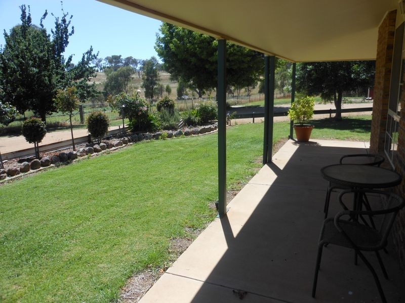 38 Byrne Close, Young NSW 2594