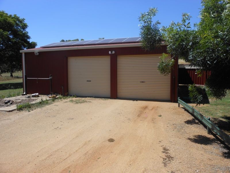 38 Byrne Close, Young NSW 2594