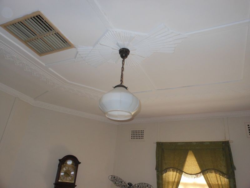 99 William Street, Young NSW 2594