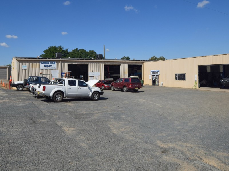 91 Chillingworks Road, Young NSW 2594