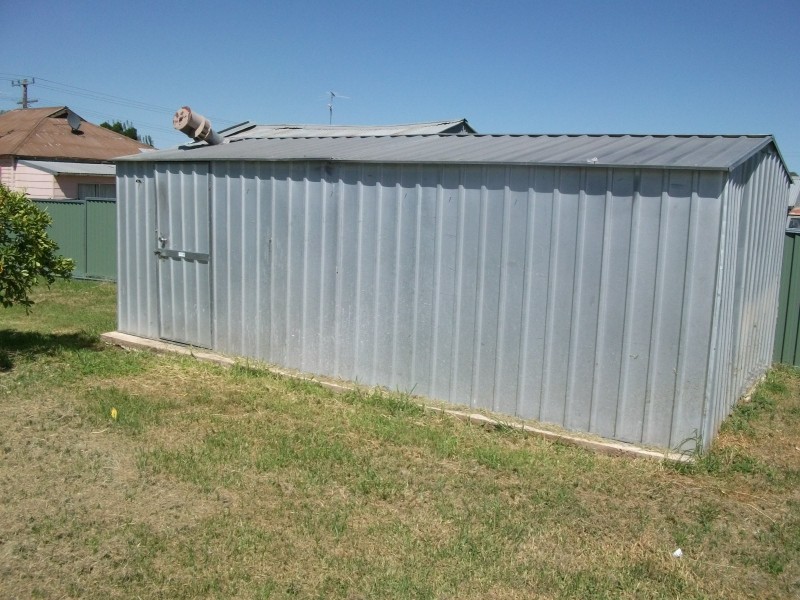 175 Nasmyth Street, Young NSW 2594