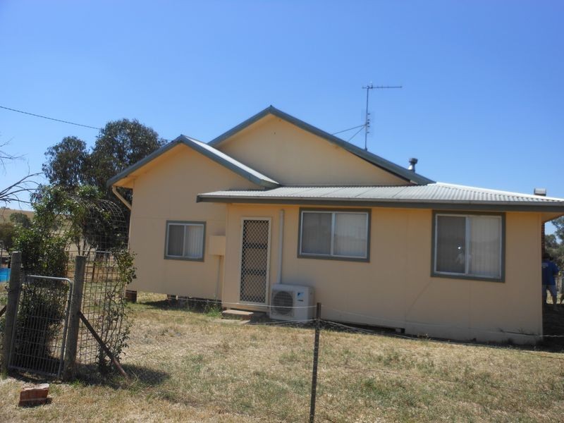234 Bribbaree Road, Young NSW 2594
