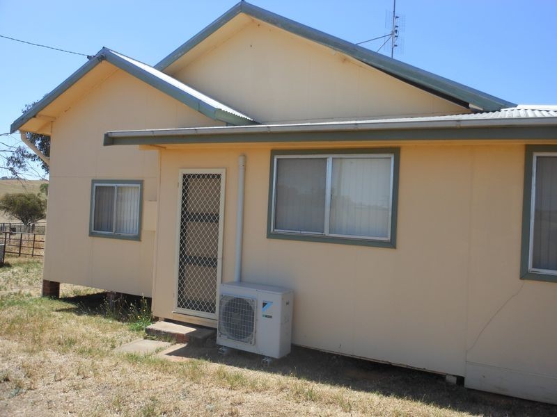 234 Bribbaree Road, Young NSW 2594