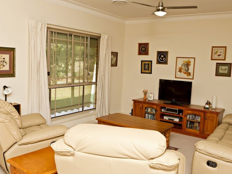 2407 Murringo Road, Young NSW 2594