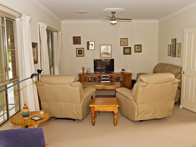 2407 Murringo Road, Young NSW 2594