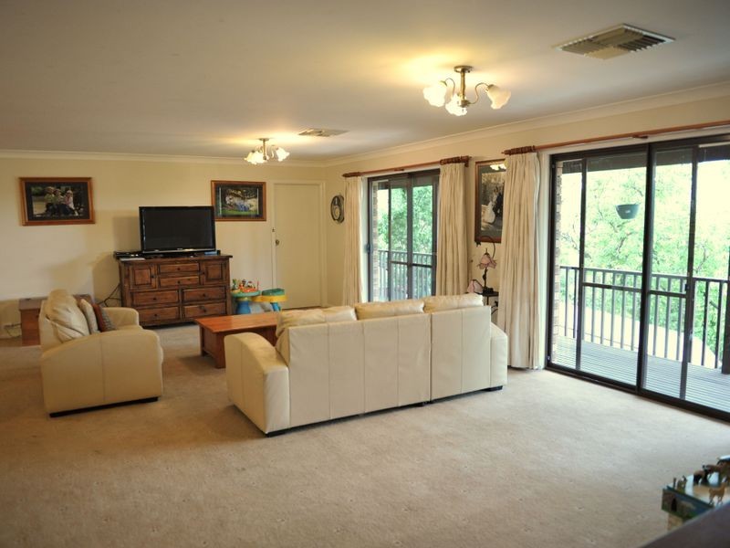 173 William Street, Young NSW 2594