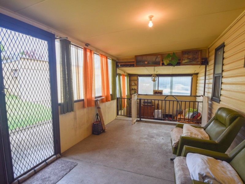 106 Berthong Street, Young NSW 2594