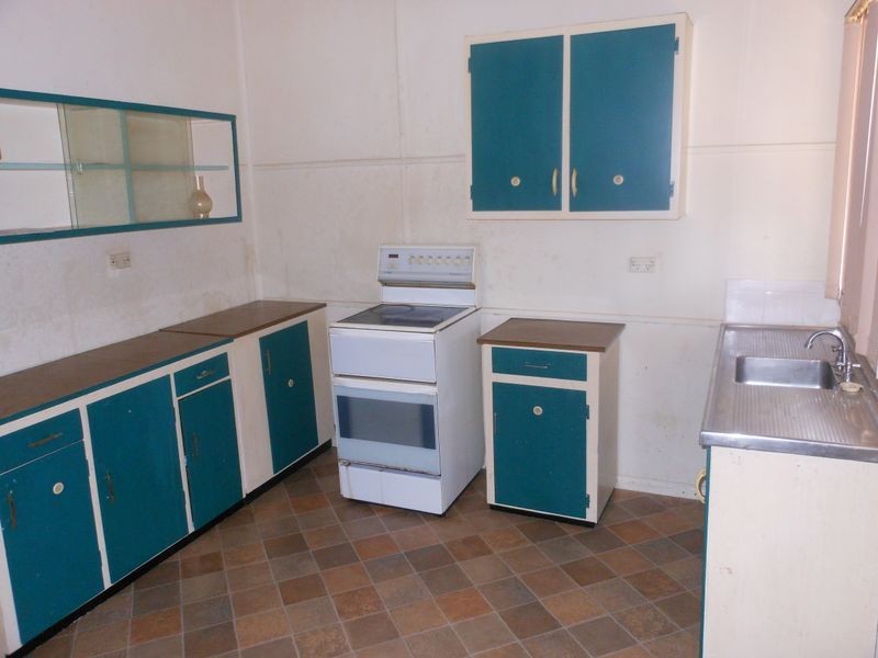 67 William Street, Young NSW 2594
