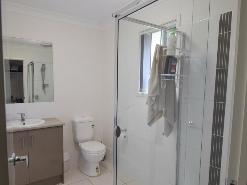 7 Molloy Place, Young NSW 2594
