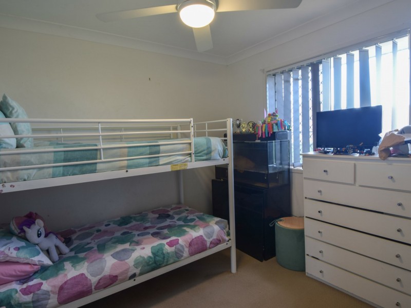 7 Molloy Place, Young NSW 2594