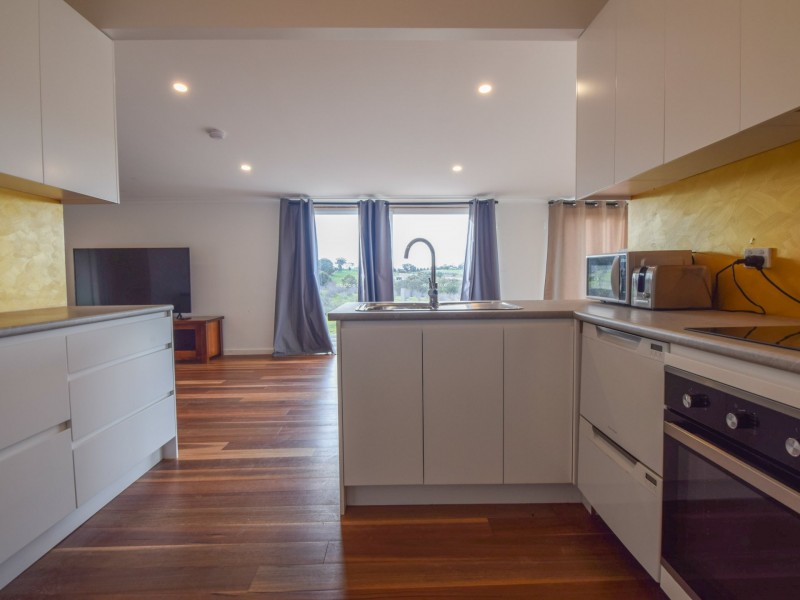 9 Heeley’s Lane, Young NSW 2594