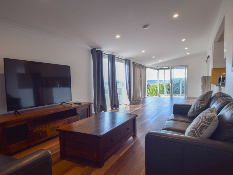 9 Heeley’s Lane, Young NSW 2594