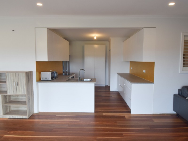 9 Heeley’s Lane, Young NSW 2594