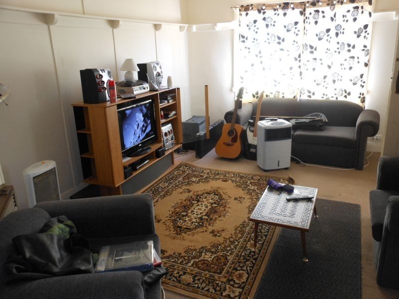 34 Brock Street, Young NSW 2594