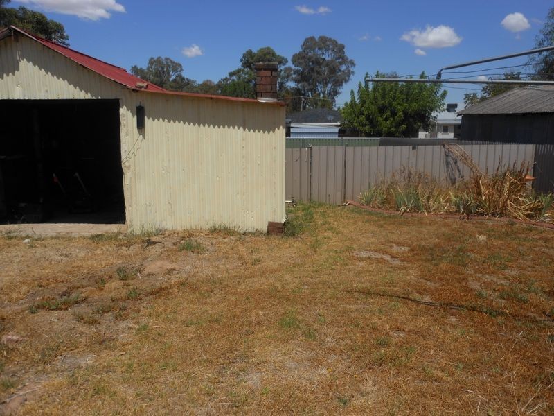 34 Brock Street, Young NSW 2594