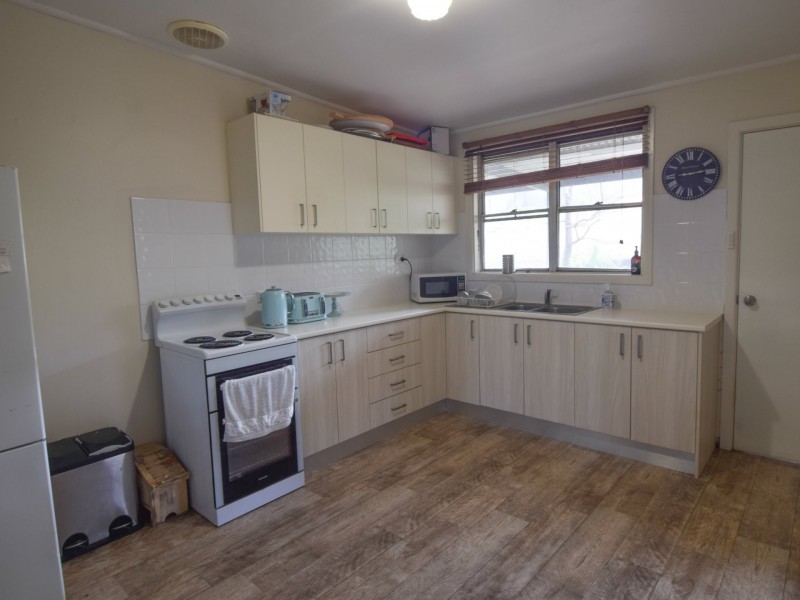 131 Nasmyth Street, Young NSW 2594