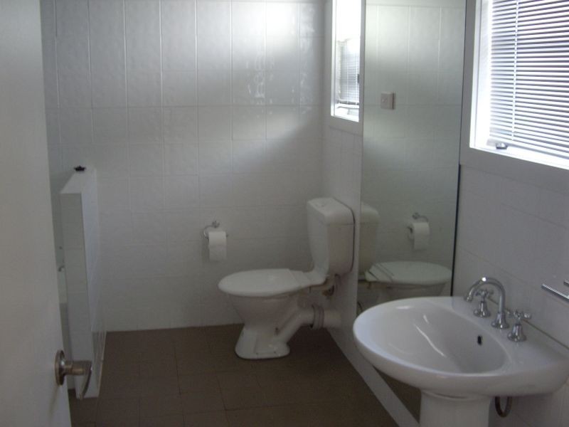 Unit 2 – 3 Zouch Street, Young NSW 2594