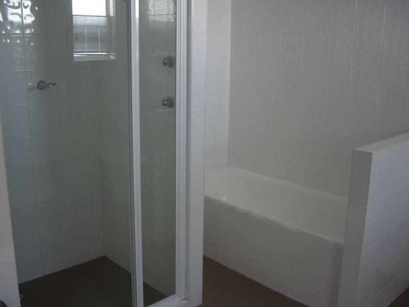 Unit 2 – 3 Zouch Street, Young NSW 2594