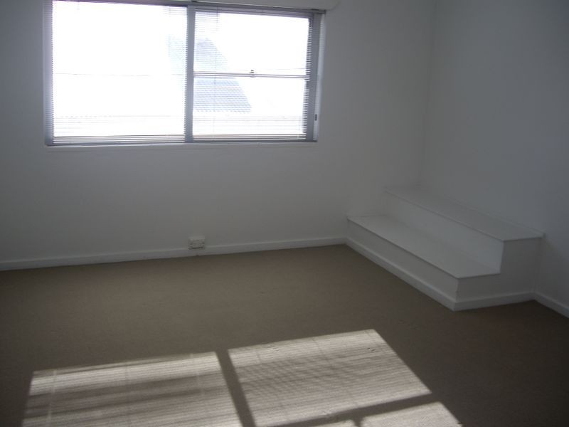 Unit 2 – 3 Zouch Street, Young NSW 2594