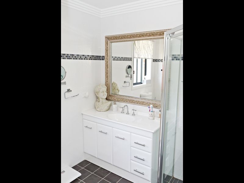 107 Thornhill Street, Young NSW 2594