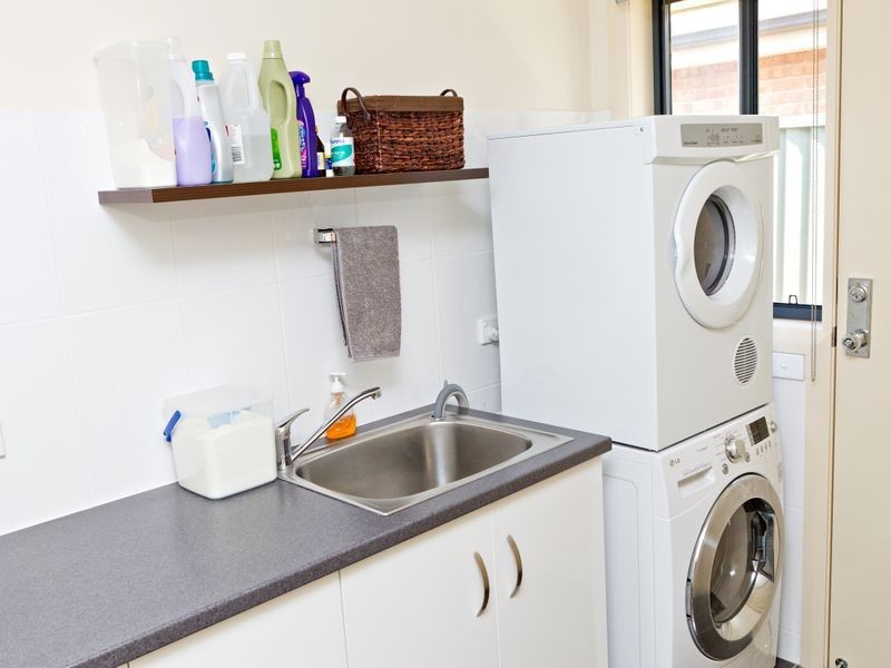 107 Thornhill Street, Young NSW 2594