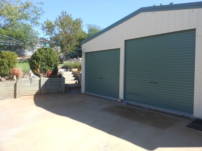 45 Yass St, Young NSW 2594