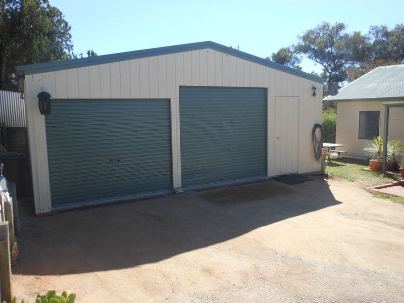 45 Yass St, Young NSW 2594