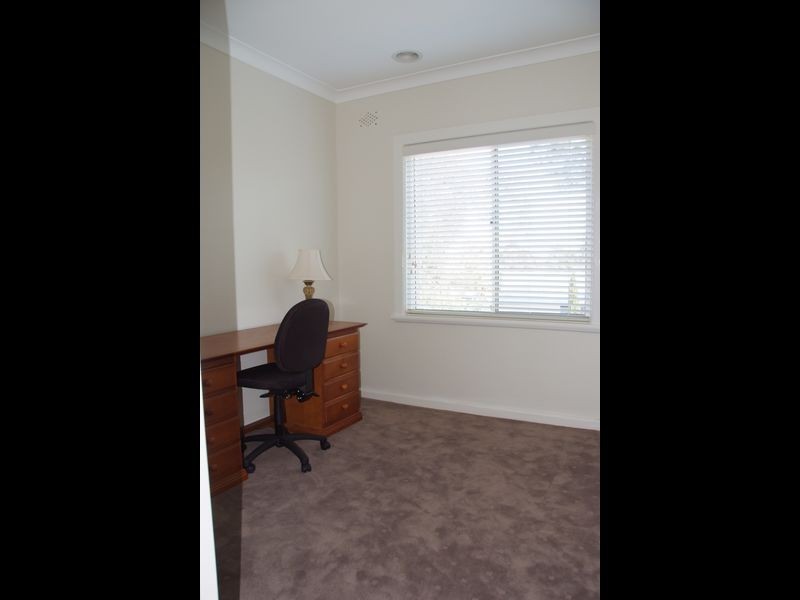 37 Elizabeth Street, Young NSW 2594