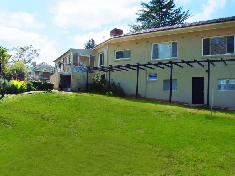 37 Elizabeth Street, Young NSW 2594