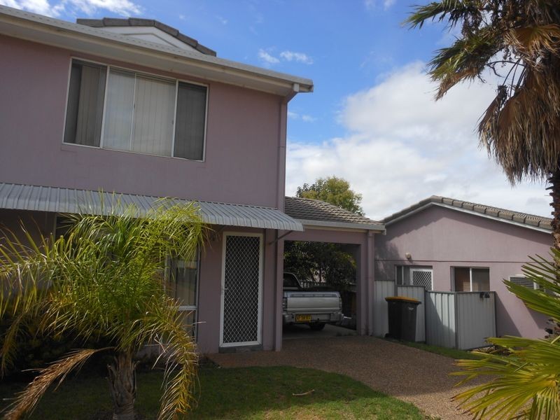 3-77 Edward Street, Young NSW 2594