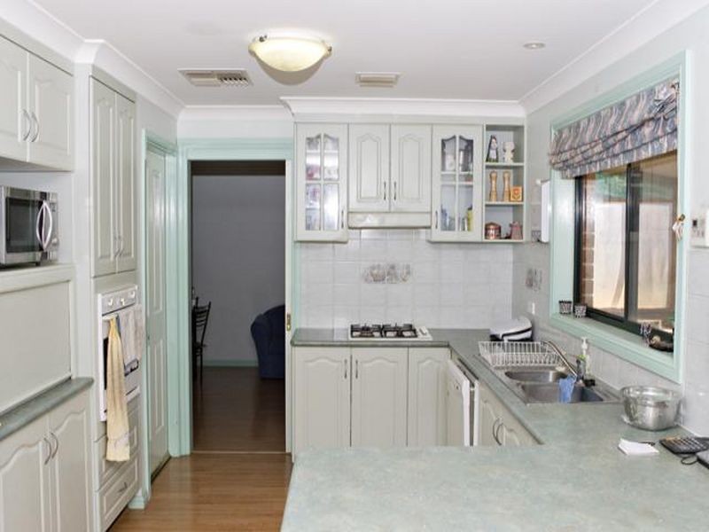 22 Anderson Avenue, Young NSW 2594