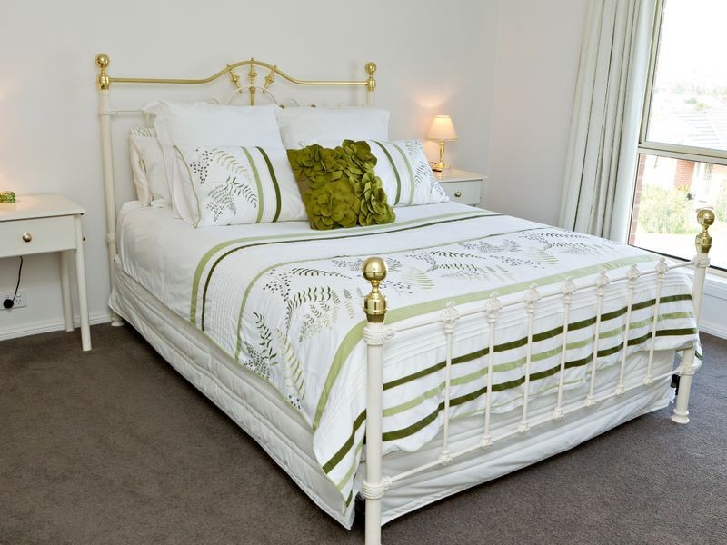 9 Hambrook Place, Young NSW 2594