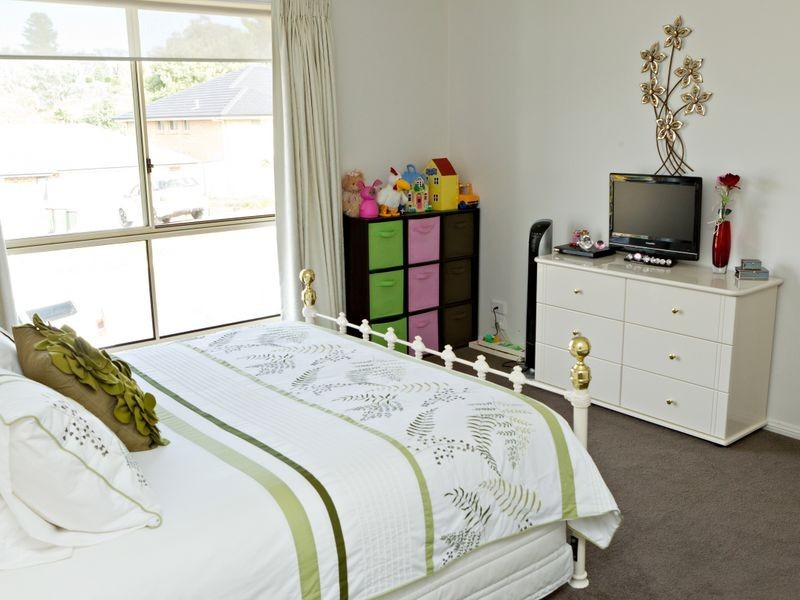 9 Hambrook Place, Young NSW 2594