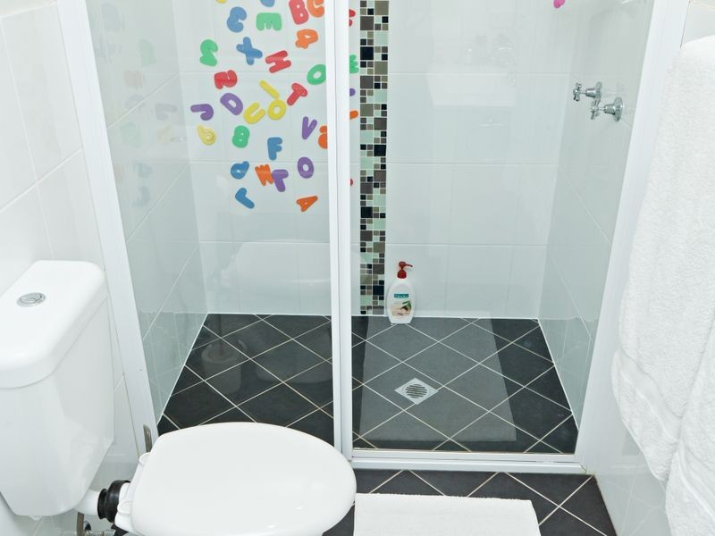 9 Hambrook Place, Young NSW 2594