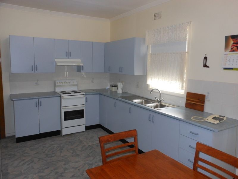 3 Nasmyth Street, Young NSW 2594