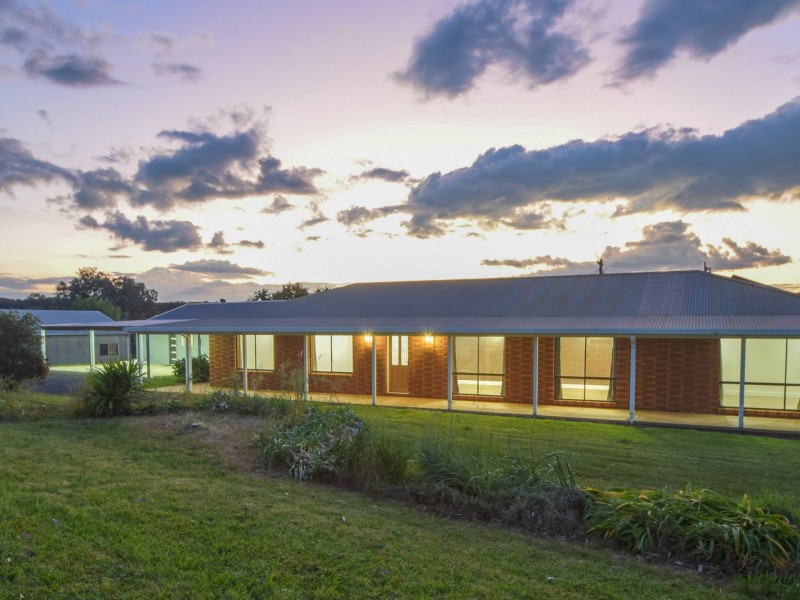 112 Kellys Road, Young NSW 2594