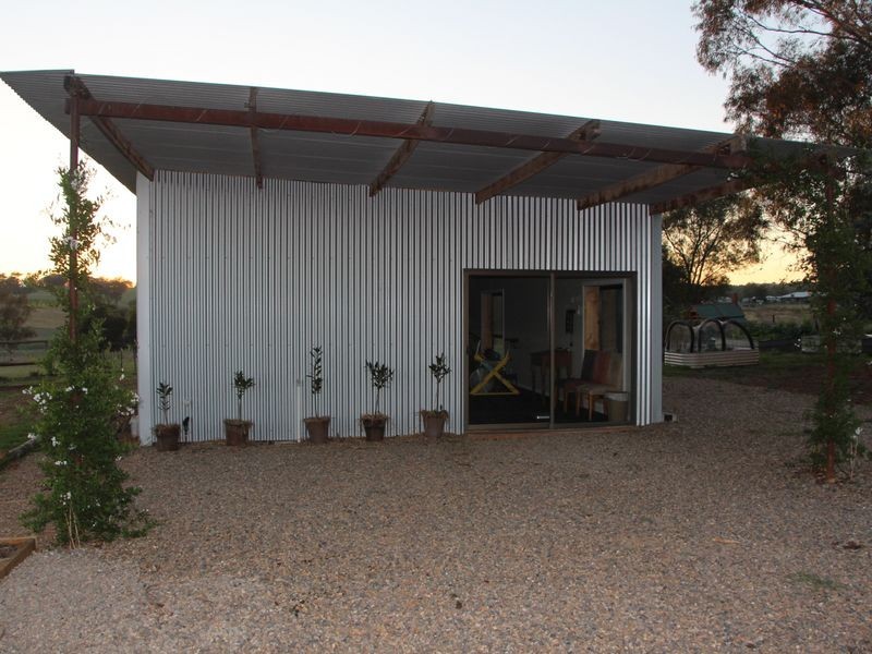 315 Back Creek Road, Young NSW 2594