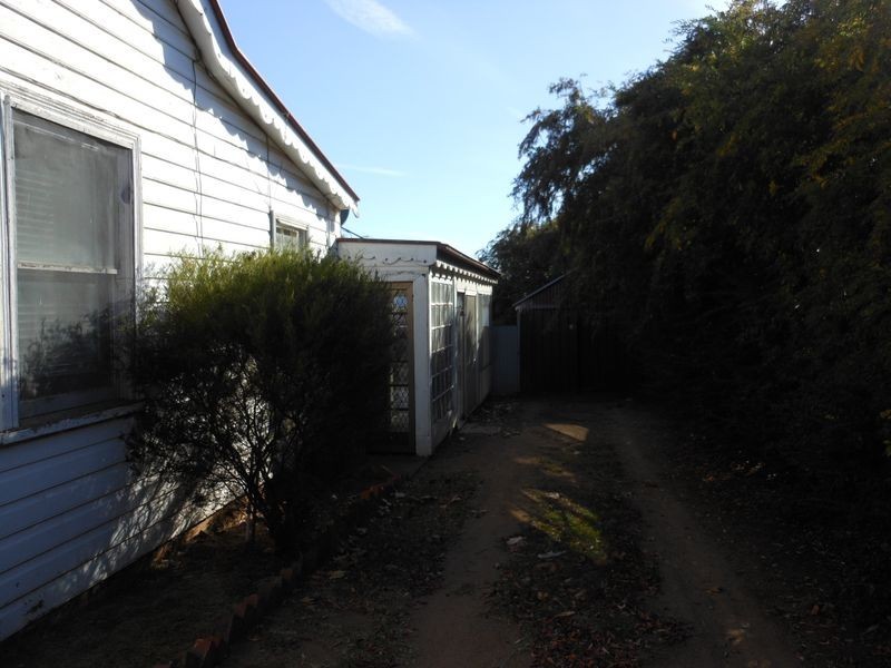 15 Spring Street, Young NSW 2594