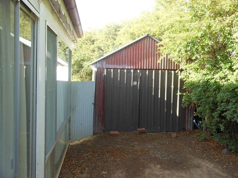 15 Spring Street, Young NSW 2594