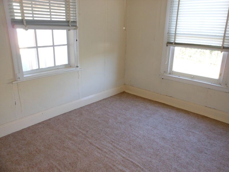 15 Spring Street, Young NSW 2594