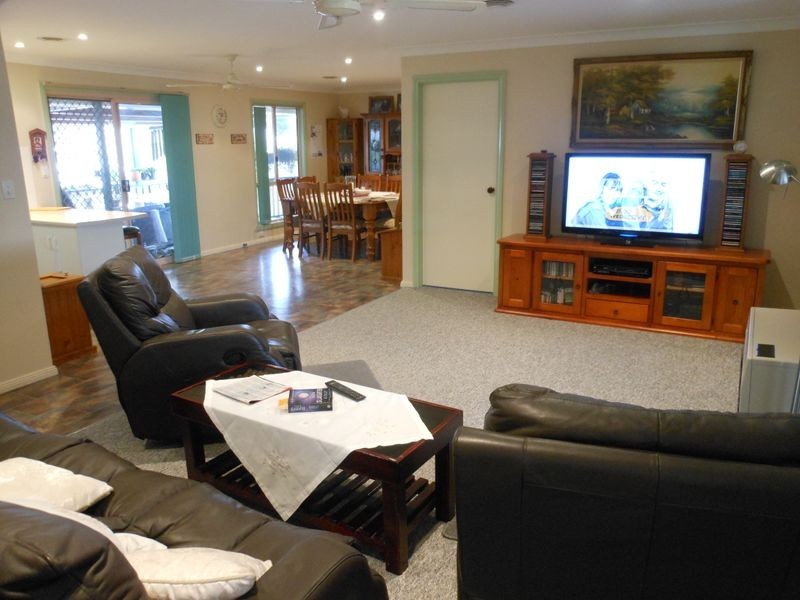 166 Chums Lane, Young NSW 2594